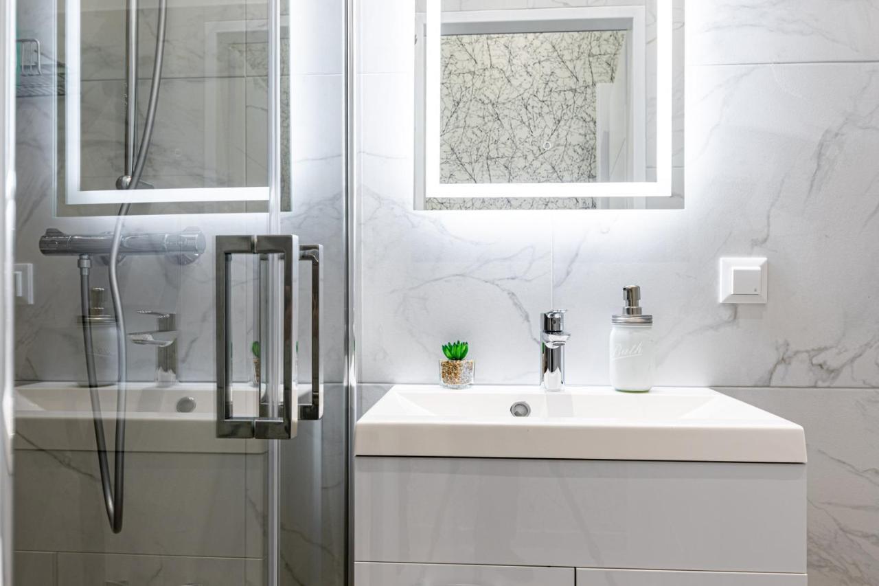 Zeus Design Apartments เวียนนา ภายนอก รูปภาพ